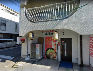 新狭山駅徒歩2分　1階路面店角地の為視認性◎！